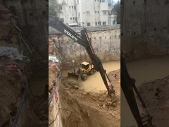 掘削機 スライディングアーム EC380 12メートル